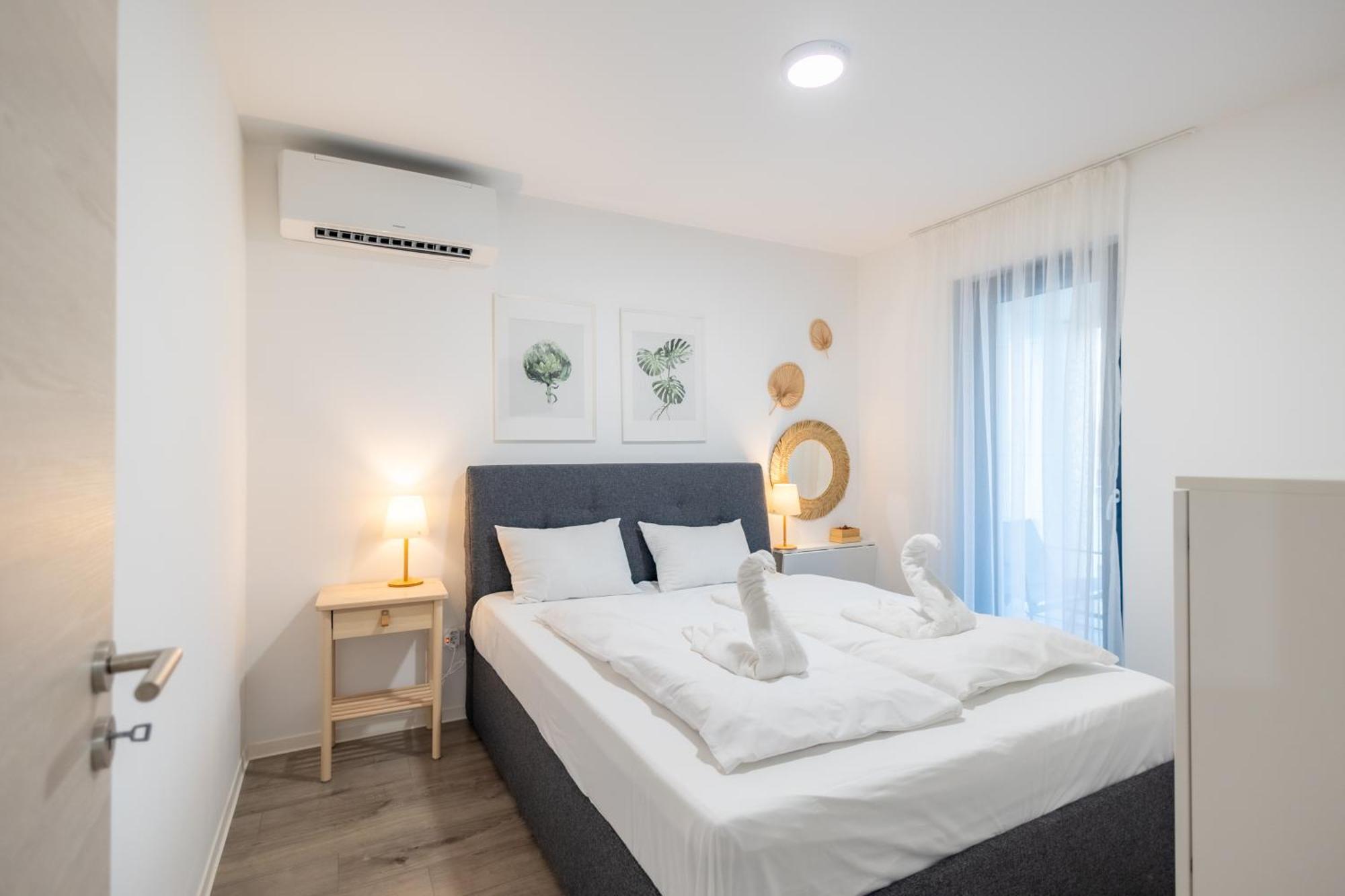 Casa Romana Apartmanok Siofok By Bltn Exterior photo