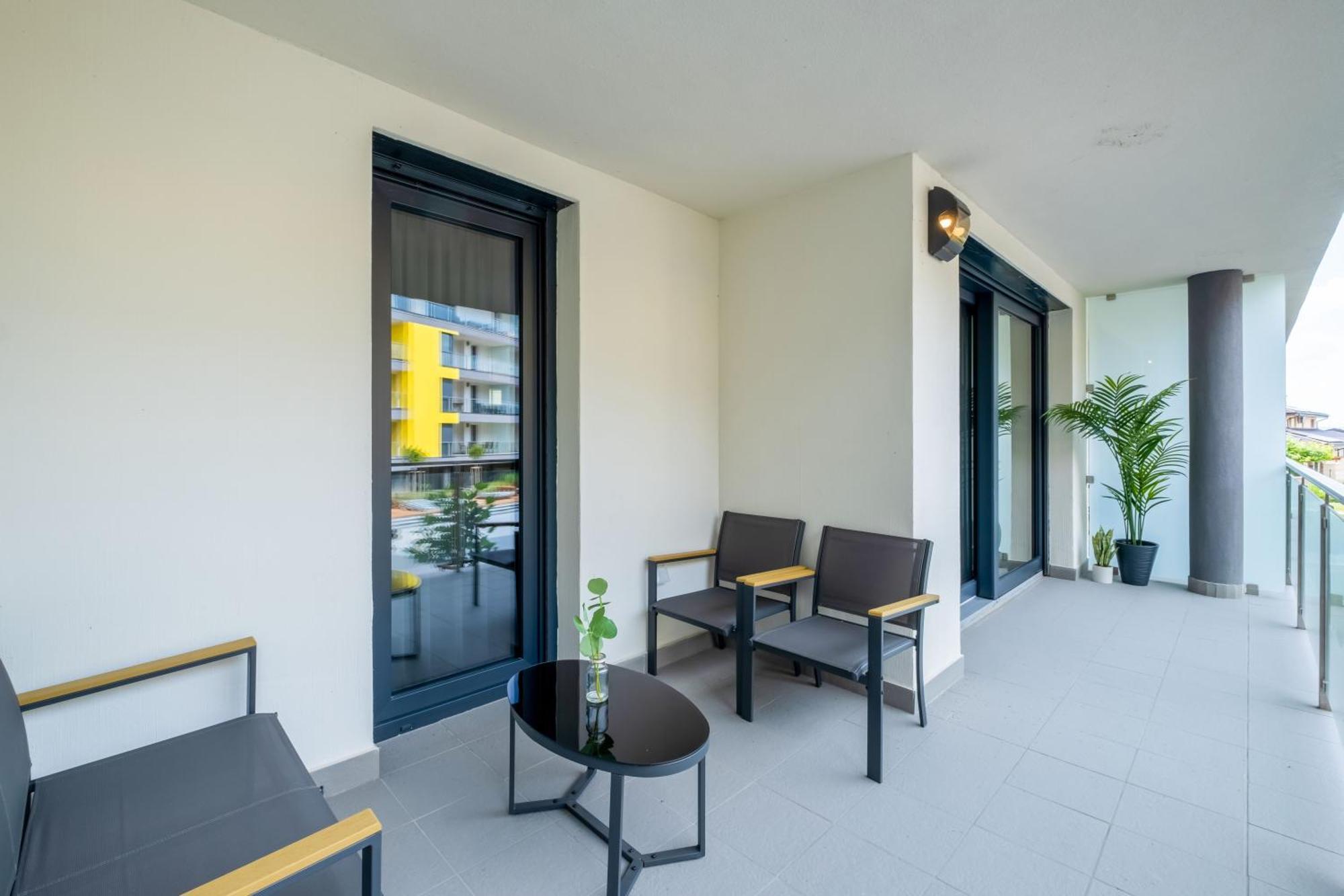 Casa Romana Apartmanok Siofok By Bltn Exterior photo
